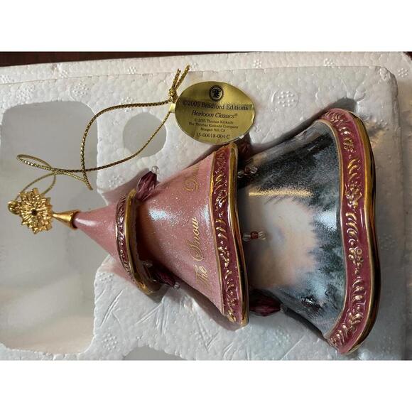 Thomas Kinkade Bone China Christmas Ornaments set of 3 - Picture 6 of 8